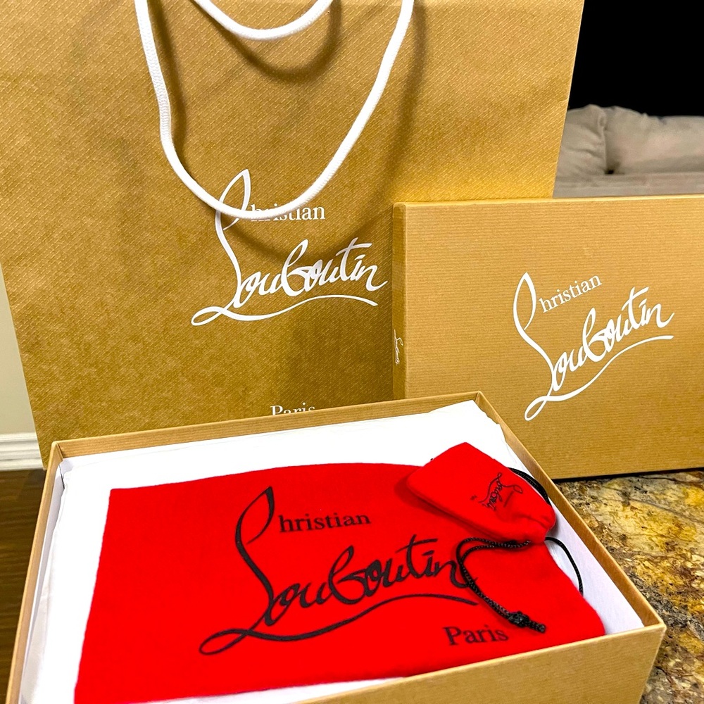 Christian Louboutin Clare 80mm Pump in bkack leather